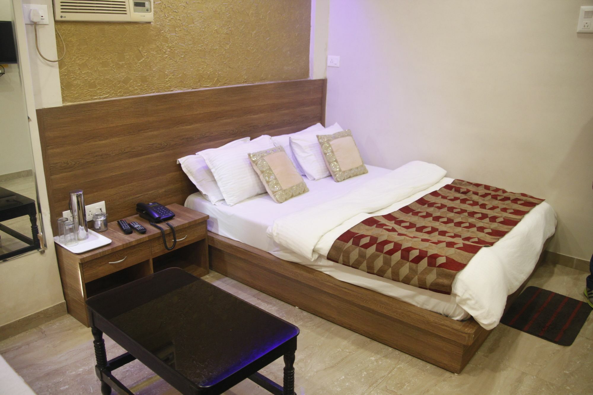 מומביי Hotel Al Saudia מראה חיצוני תמונה